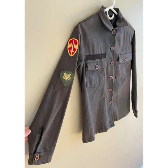 Monrow Charcoal Gray Military Style Shirt Jacket with Patches Size Small Rare - Picture 3 of 9